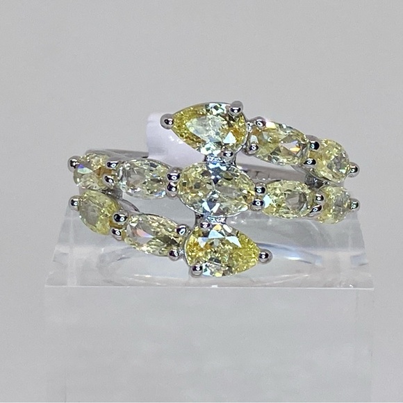 Bomb Party Ring - Picture 1 of 2